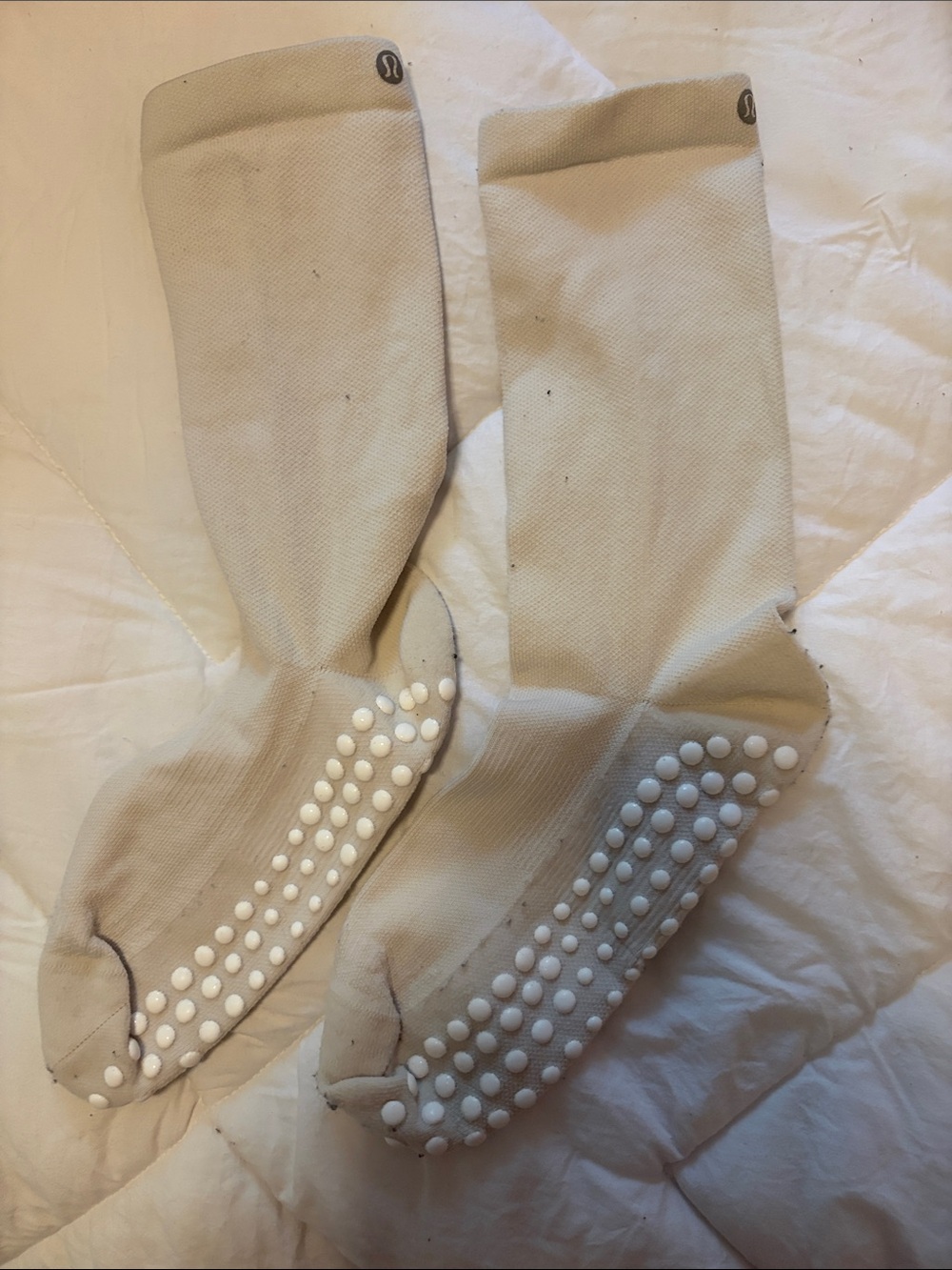 lululemon athletica Non-Slip Beige Grip Socks